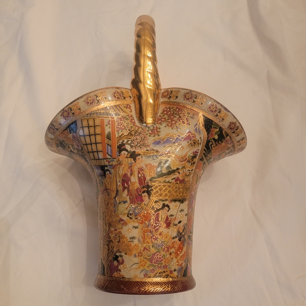 Vintage satsuma style Moriage basket vase